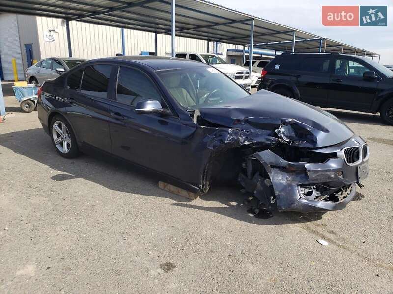 Седан BMW 3 Series 2014 в Одессе