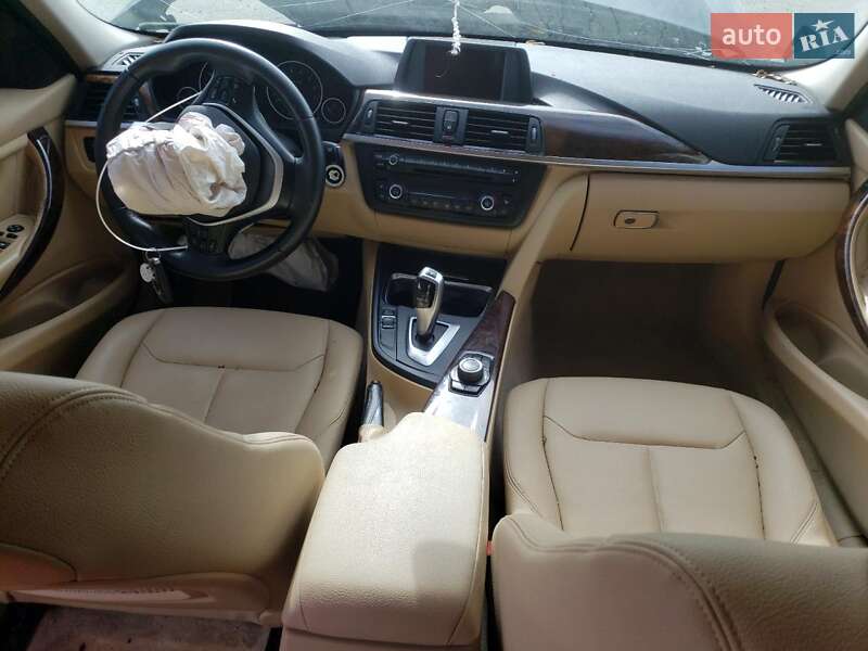 Седан BMW 3 Series 2014 в Одессе