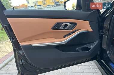 Седан BMW 3 Series 2024 в 