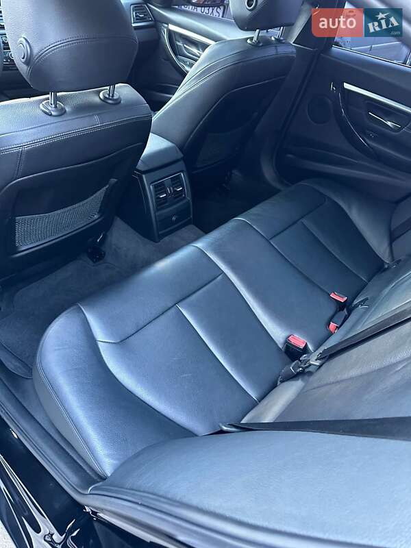 Седан BMW 3 Series 2017 в Баштанці