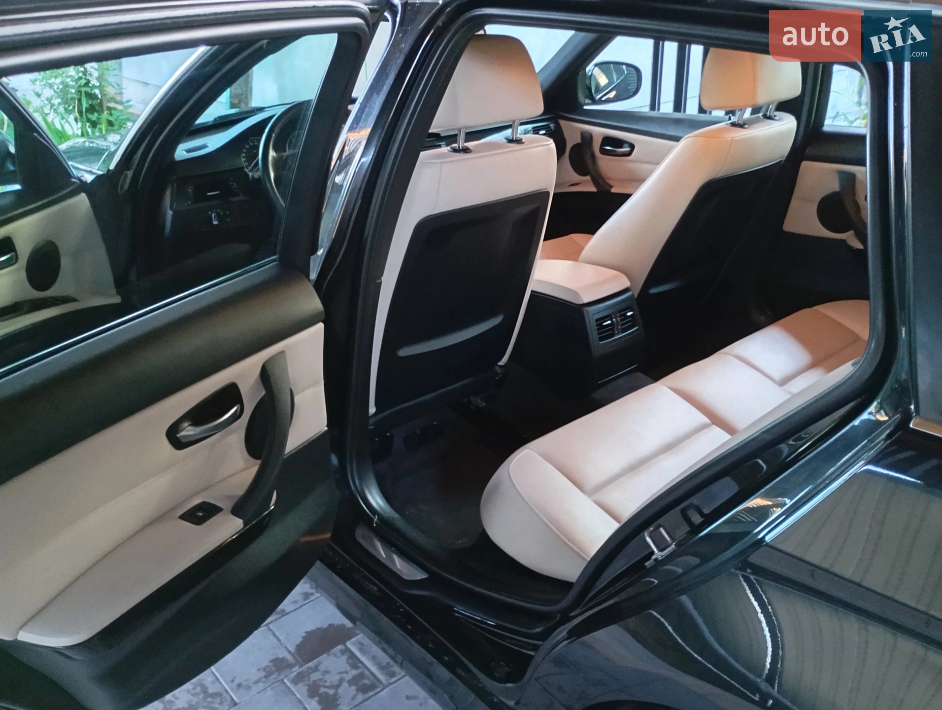 2012 BMW 3er - мініатюра 9