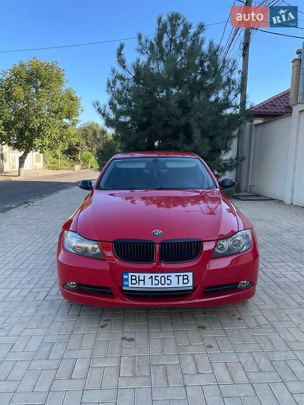 BMW 3 Series 2005