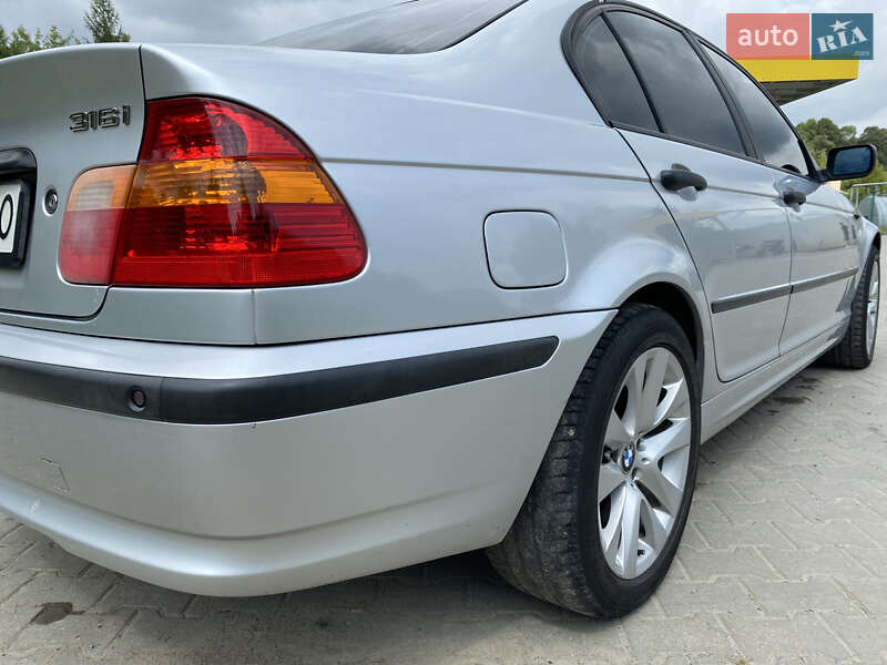 Седан BMW 3 Series 2002 в Турці