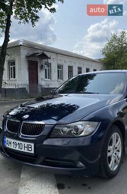 Седан BMW 3 Series 2005 в Радомышле