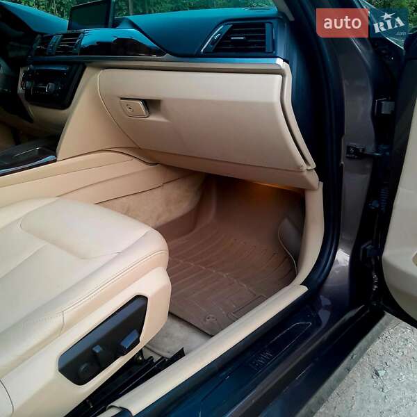 Седан BMW 3 Series 2013 в Львові
