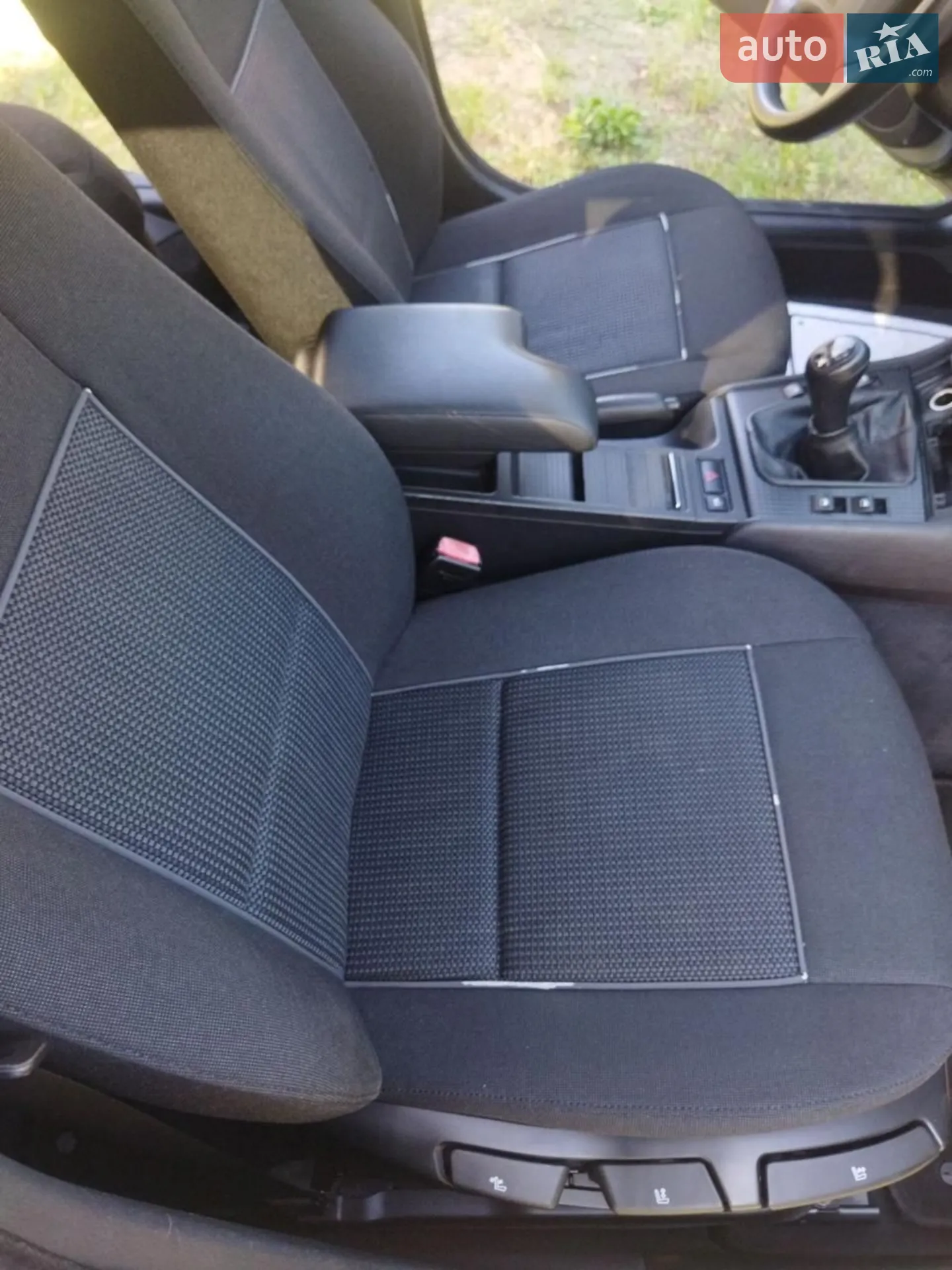 BMW 3 Series 2003 VIN WBAAX510X0PD40081 фото оголошення 16 з 18