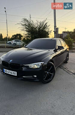Седан BMW 3 Series 2012 в Києві