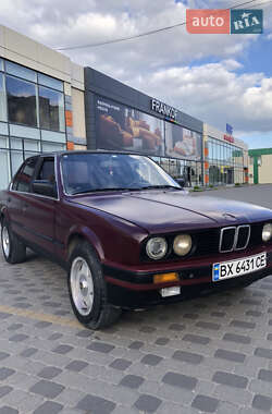 Седан BMW 3 Series 1987 в Хмельницком
