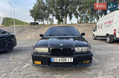 Седан BMW 3 Series 1995 в Киеве
