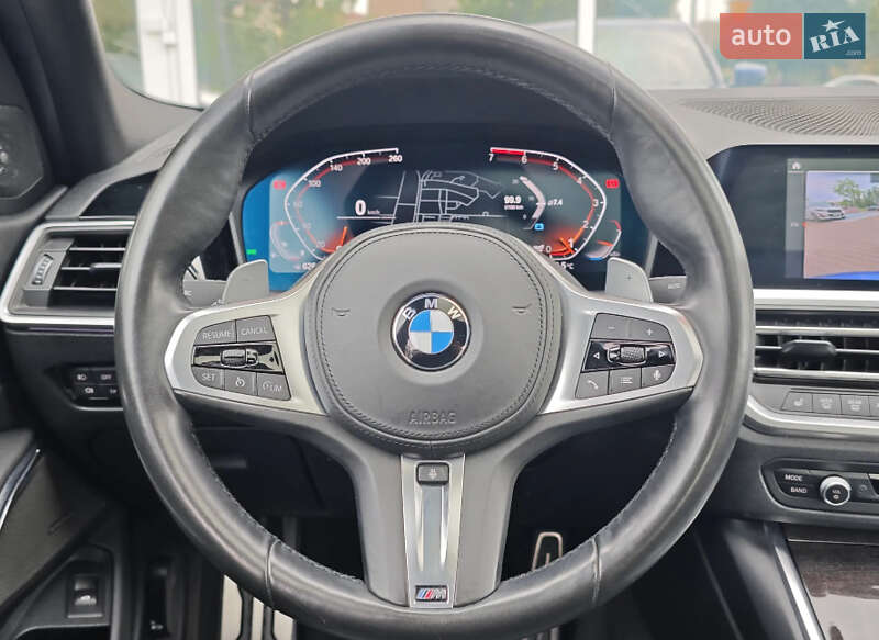 Седан BMW 3 Series 2019 в Львове