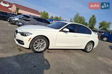 Седан BMW 3 Series 2016 в Києві
