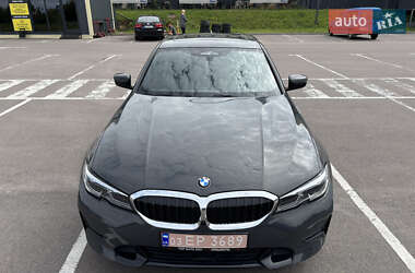 Седан BMW 3 Series 2019 в Рівному