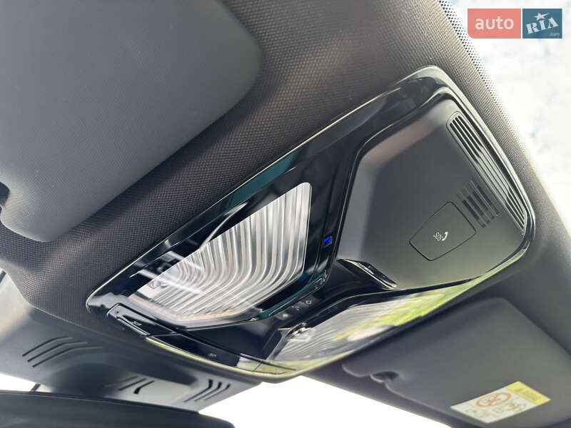 Седан BMW 3 Series 2019 в Рівному