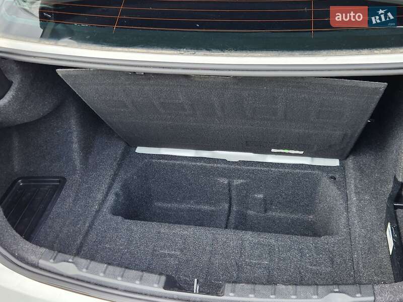 Седан BMW 3 Series 2016 в Ровно фото 19 Седан BMW 3 Series 2016 в Ровно