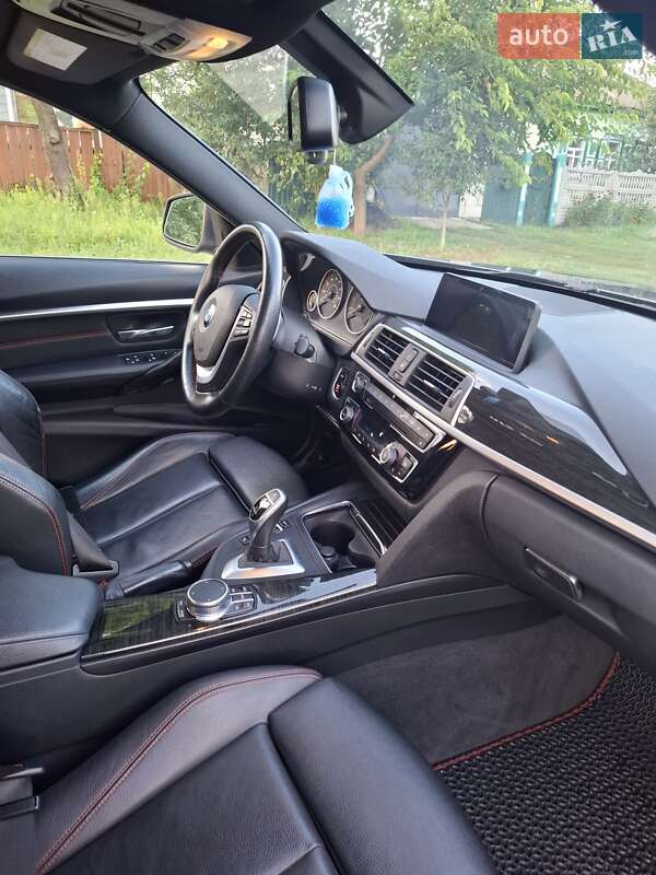 Седан BMW 3 Series 2017 в Конотопе