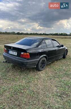 Седан BMW 3 Series 1994 в Запоріжжі