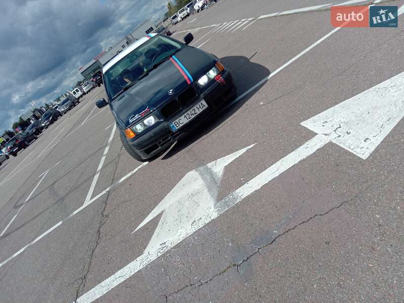 BMW 3 Series 1993
