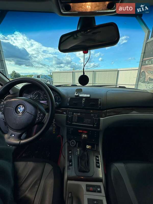 Универсал BMW 3 Series 2004 в Дубровице