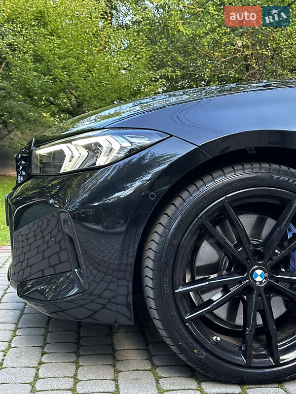 Седан BMW 3 Series 2024 в Львове