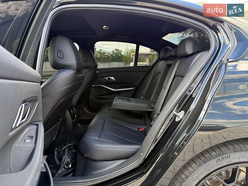 Седан BMW 3 Series 2023 в Запорожье фото 19 Седан BMW 3 Series 2023 в Запорожье