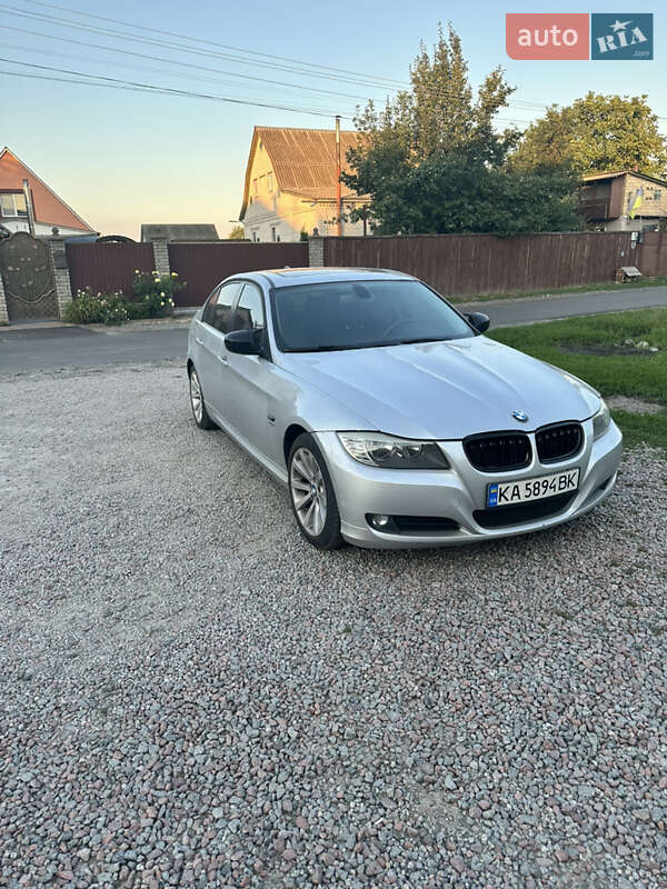 Седан BMW 3 Series 2011 в Киеве фото 11 Седан BMW 3 Series 2011 в Киеве