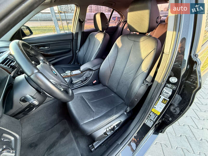 Седан BMW 3 Series 2013 в Киеве