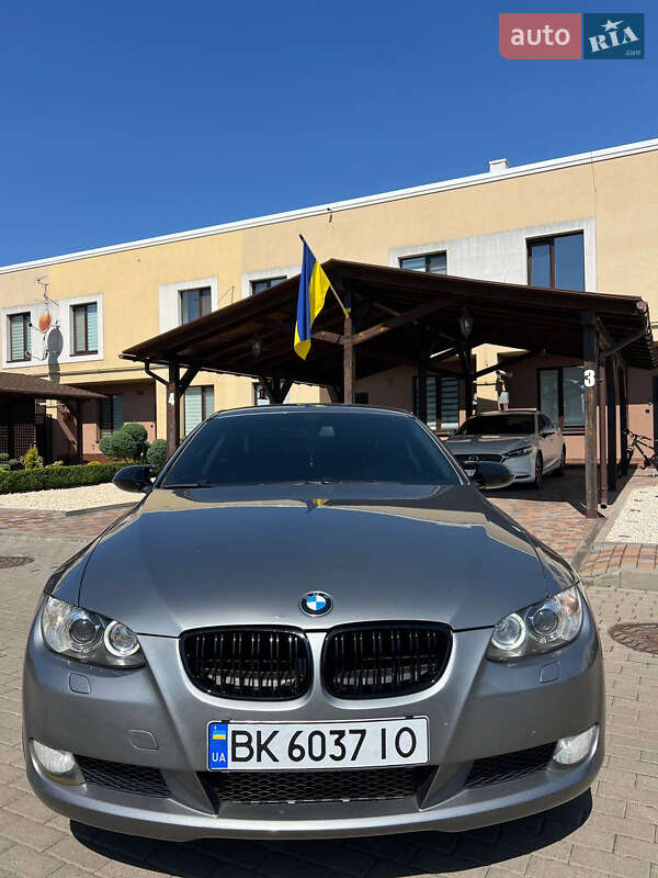 Купе BMW 3 Series 2008 в Ровно фото 2 Купе BMW 3 Series 2008 в Ровно