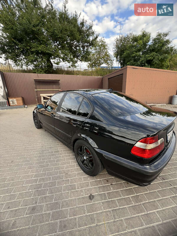 Седан BMW 3 Series 2002 в Рівному