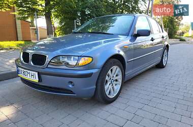 Седан BMW 3 Series 2004 в Городке