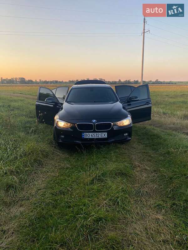 Седан BMW 3 Series 2013 в Тернополе