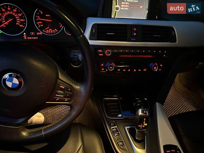 Седан BMW 3 Series 2013 в Тернополе