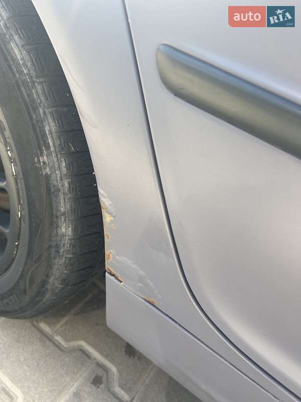 Седан BMW 3 Series 1999 в Кривом Роге