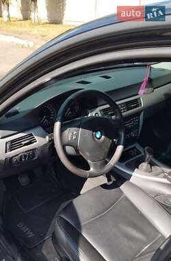 Седан BMW 3 Series 2007 в Первомайске