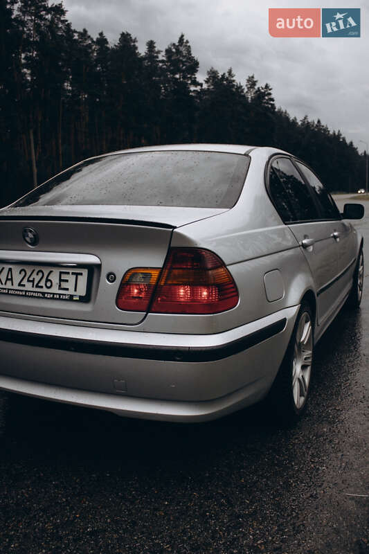 Седан BMW 3 Series 2002 в Ахтырке