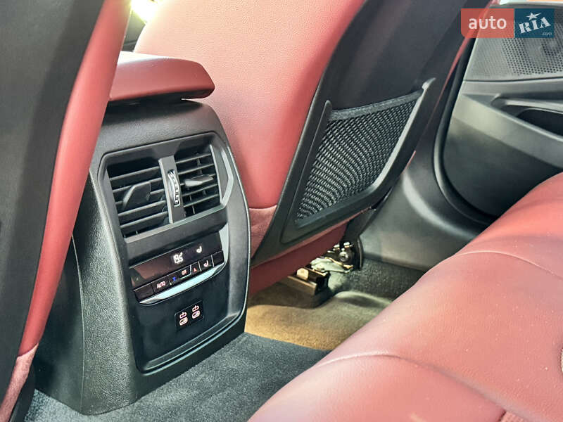 Седан BMW 3 Series 2023 в Києві фото 11 Седан BMW 3 Series 2023 в Києві