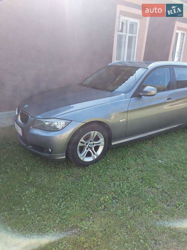 Универсал BMW 3 Series 2011 в Дунаевцах фото 4 Универсал BMW 3 Series 2011 в Дунаевцах
