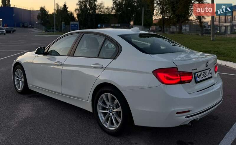 Седан BMW 3 Series 2018 в Житомире