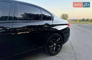 Седан BMW 3 Series 2017 в 
