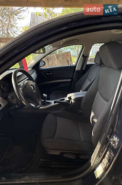 Седан BMW 3 Series 2007 в Житомирі
