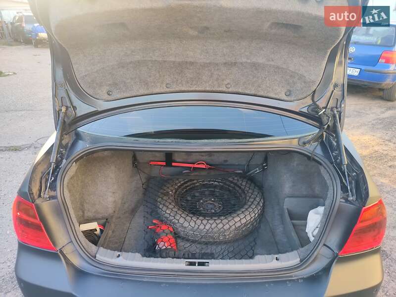 Седан BMW 3 Series 2005 в Чернигове фото 12 Седан BMW 3 Series 2005 в Чернигове