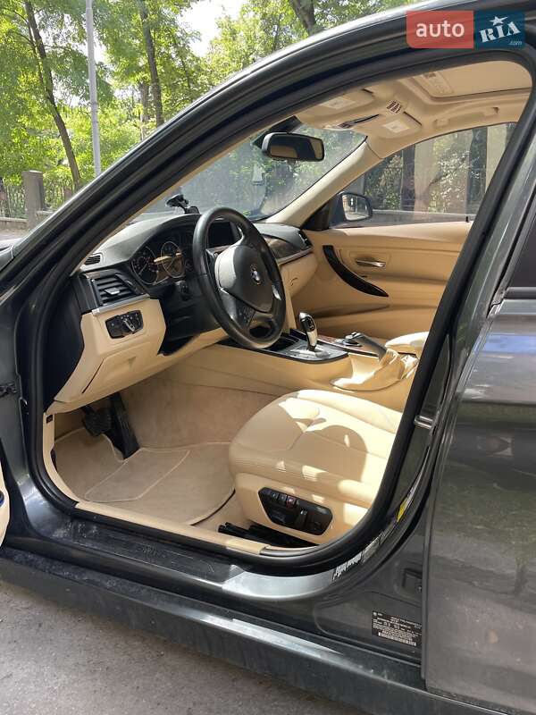 Седан BMW 3 Series 2015 в Каменец-Подольском фото 30 Седан BMW 3 Series 2015 в Каменец-Подольском