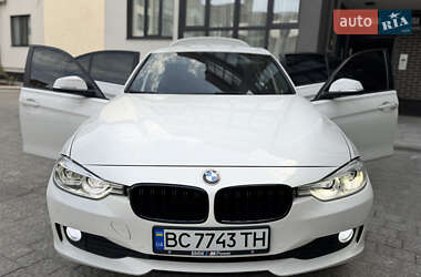 Седан BMW 3 Series 2015 в Львові