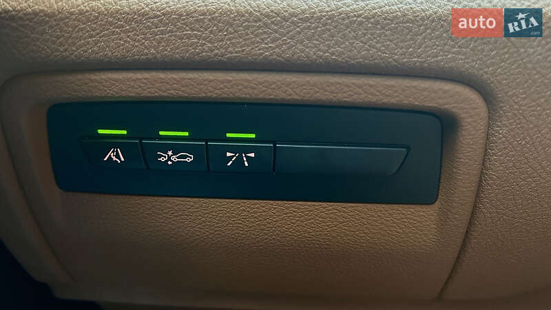 Седан BMW 3 Series 2012 в Кропивницком