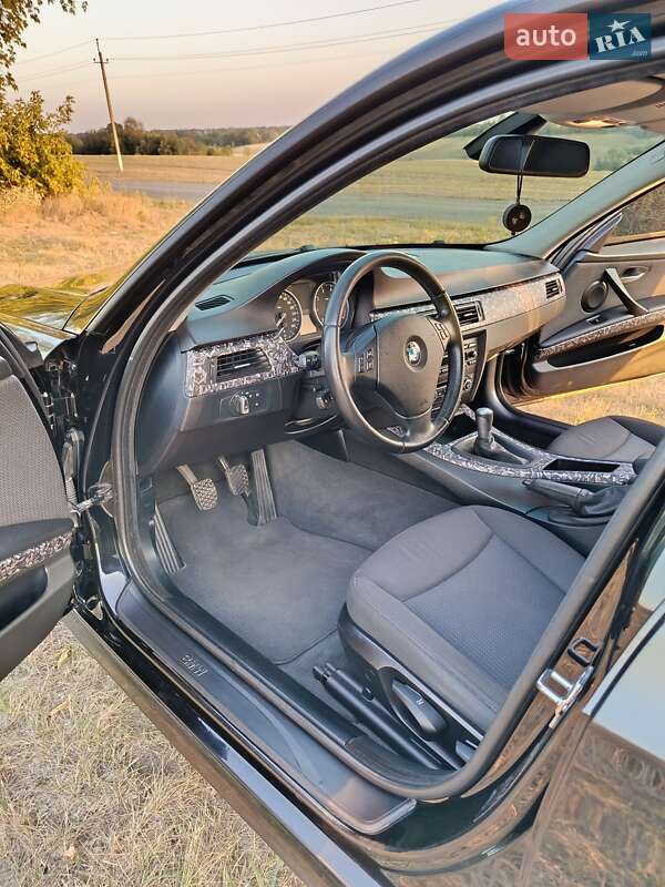 Седан BMW 3 Series 2009 в Днепре фото 24 Седан BMW 3 Series 2009 в Днепре