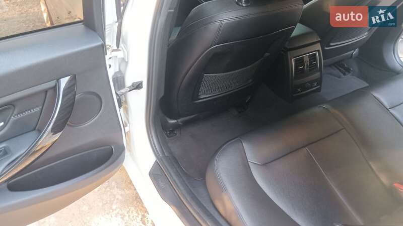 Седан BMW 3 Series 2016 в Днепре фото 11 Седан BMW 3 Series 2016 в Днепре