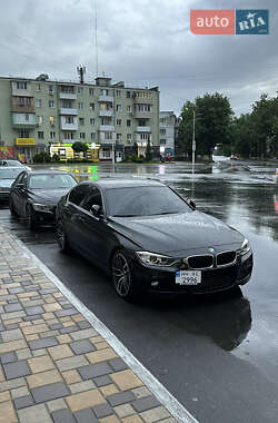 Седан BMW 3 Series 2013 в Ізмаїлі