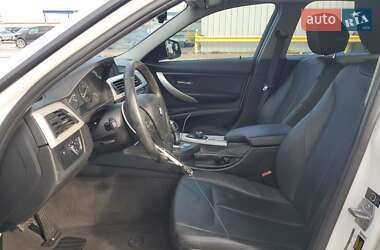 Седан BMW 3 Series 2014 в 