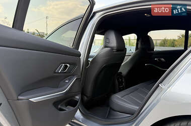 Седан BMW 3 Series 2024 в 