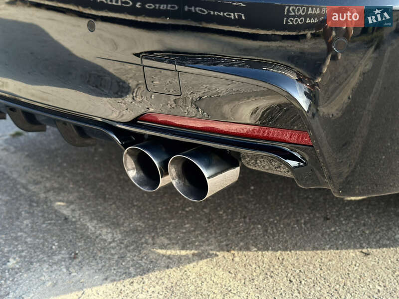 Седан BMW 3 Series 2015 в Харькове