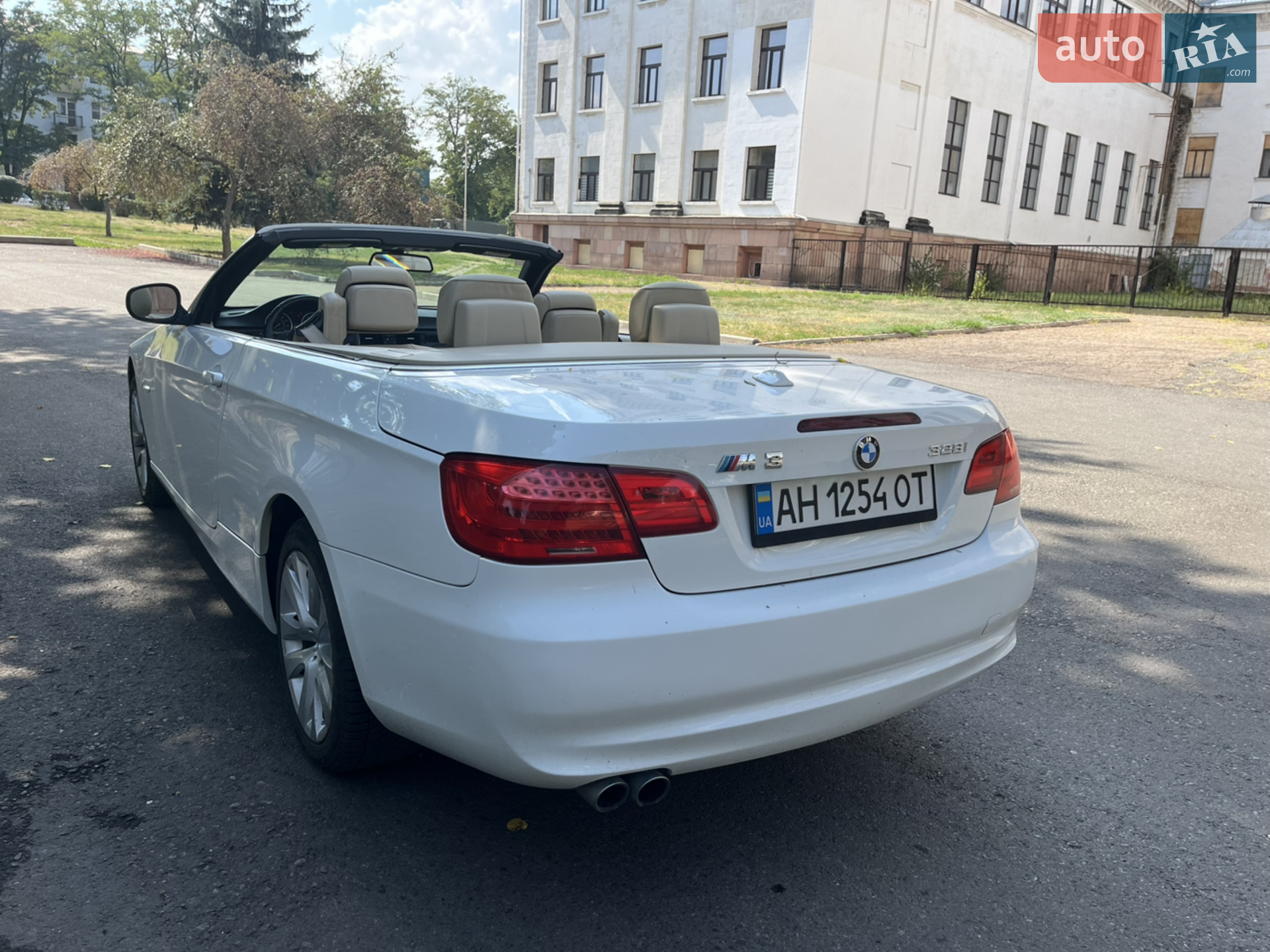 2010 BMW 3er - мініатюра 16